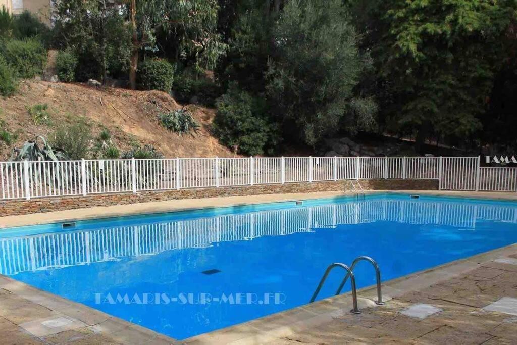 Appartement Le Dyonisos Et Piscine à La Seyne-sur-Mer Extérieur photo